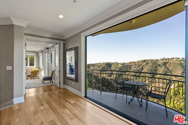 Building Photo - 1861 Bel Air Rd