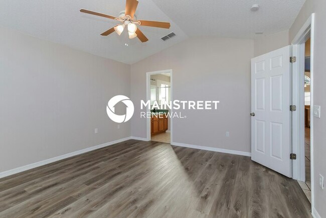Building Photo - 4 Bedroom Pet-Friendly Home in Kissimmee, ...