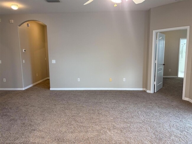 Building Photo - 3922 Washburn Pl