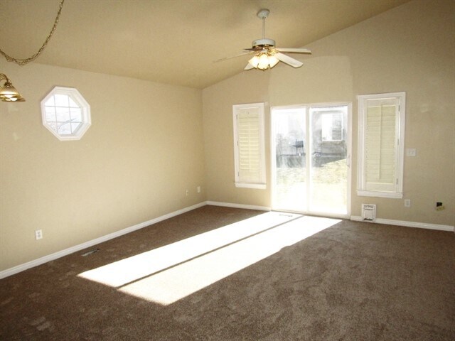 Building Photo - 122 N Crystal Bay Drive