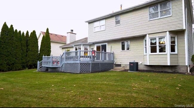 Building Photo - 1 Shadow Vale Dr