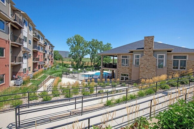 Building Photo - 8350 Cascade Ave