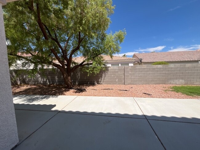 Building Photo - Stunning 2 story, 5-bedroom home in Rhodes Ranch