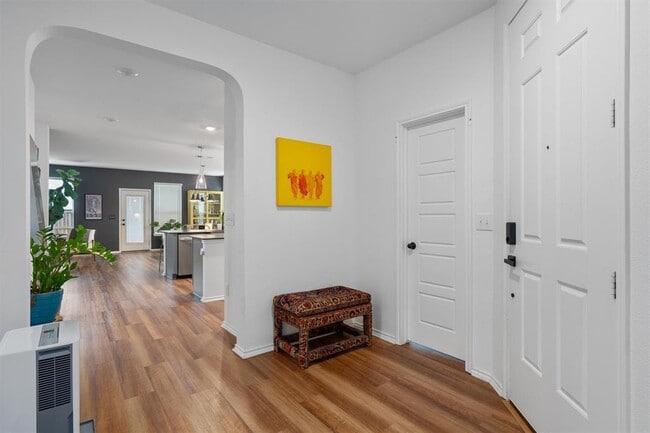 Building Photo - 6408 Wagon Spring St