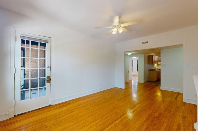Floorplan - 5335-5345 S. Kimbark Avenue