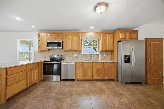 Building Photo - 12384 Co Rd 800