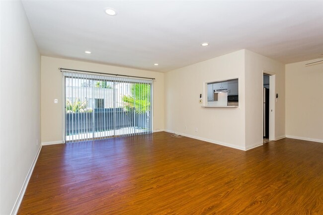 Living Room - 1361 N Laurel Ave