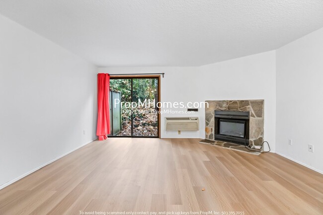 Building Photo - NEW PRICE! Retro-Chic Home with Character ...