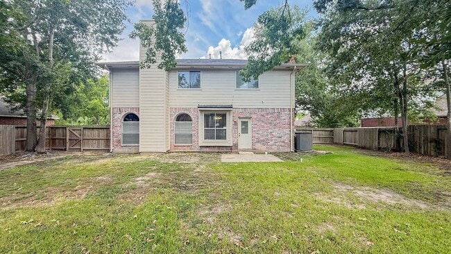 Building Photo - 25915 Drybrook Rd