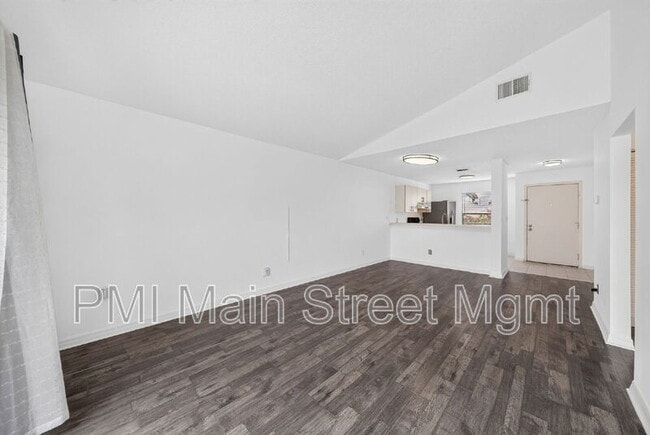 Building Photo - 2512 Woodgate Blvd