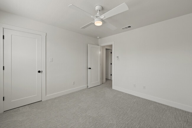 Building Photo - 602 Mercado St