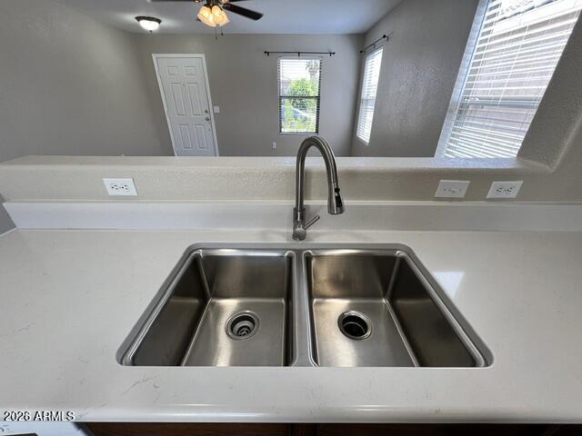 Building Photo - 2849 W San Carlos Ln