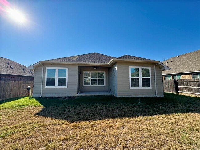 Building Photo - 637 Cypress Forest Dr