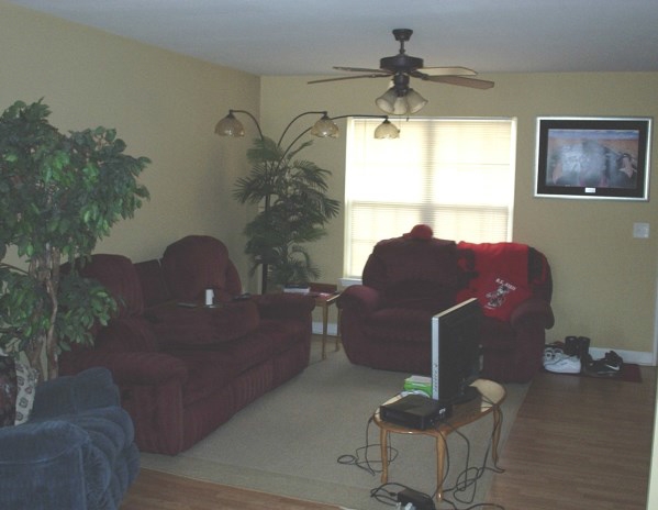 Interior Photo - Hilldale Drive Apartments