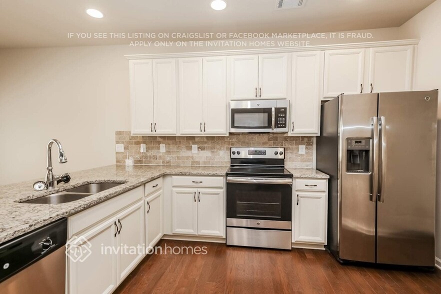 Building Photo - 228 Highland Pointe Cir E