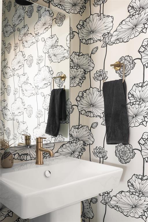 Building Photo - 4420 Mt Vernon Dr