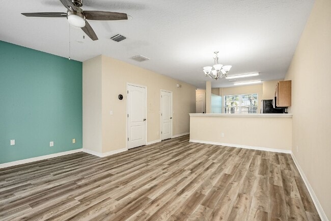 Building Photo - Cozy 2 Bed, 2.5 Bath Indialantic Rental - ...
