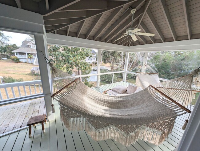 Building Photo - 7200 Airlie Pl