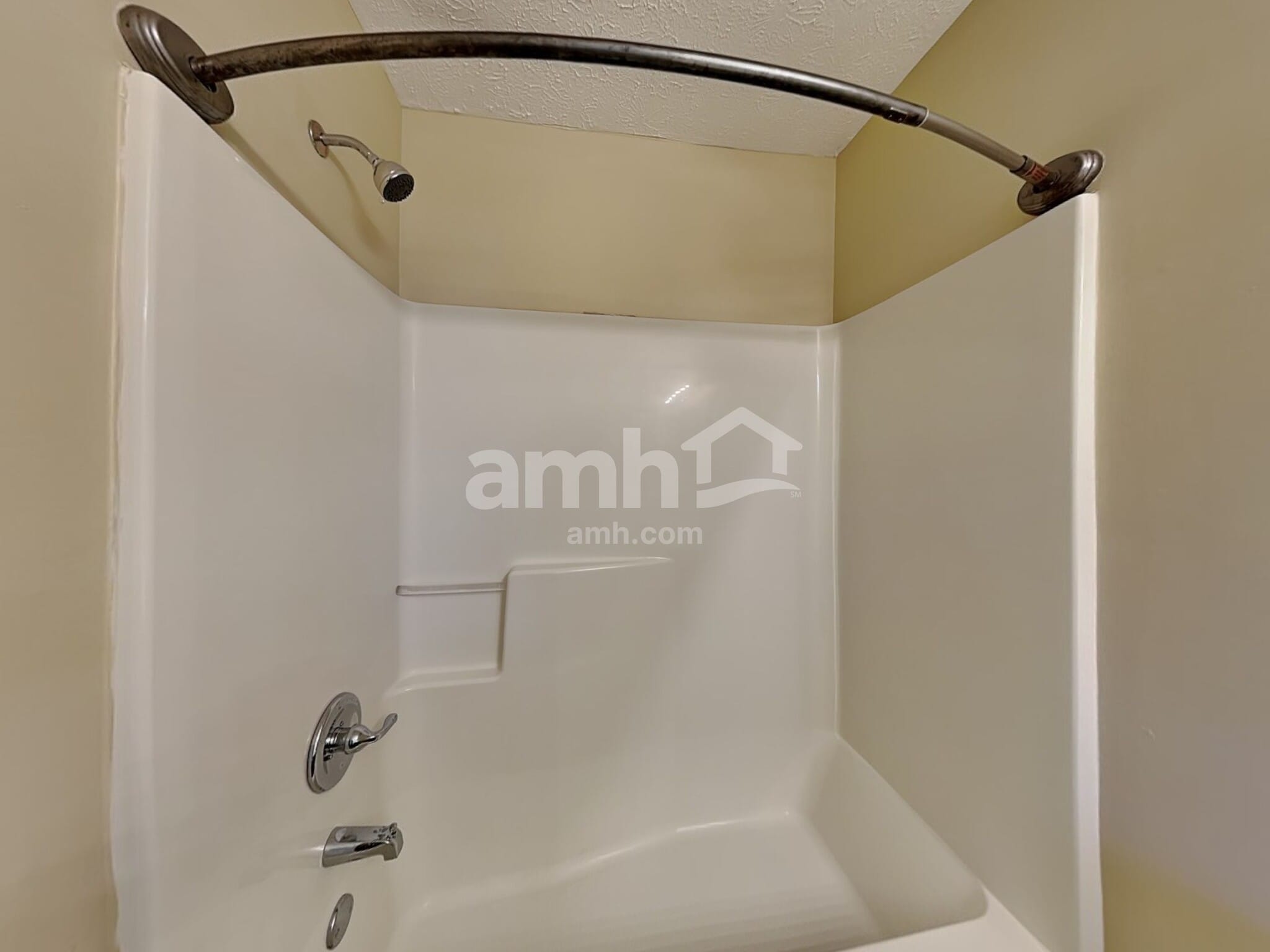 Building Photo - 16938 Cedar Creek Ln