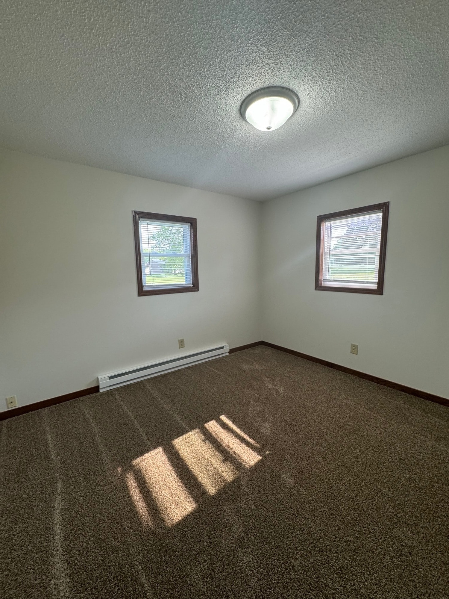 Building Photo - 4132 Mary Pl