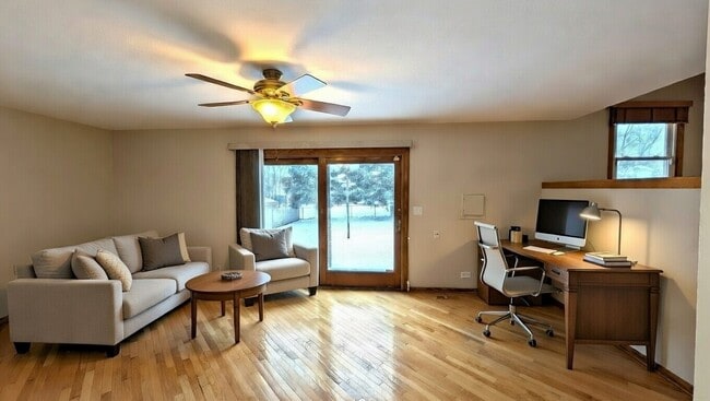 Building Photo - 1125 Charlene Ln