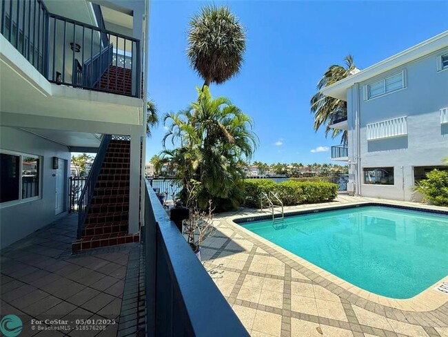 Building Photo - 2600 S Ocean Dr