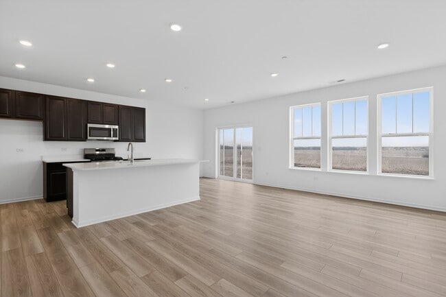 Building Photo - 247 Cooney Wy