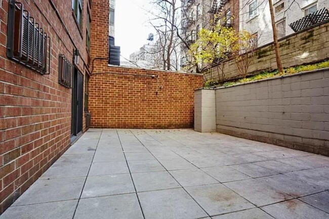 Building Photo - 2 bedroom in New York NY 10010