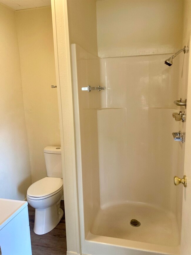 Building Photo - 703 W Ollie St