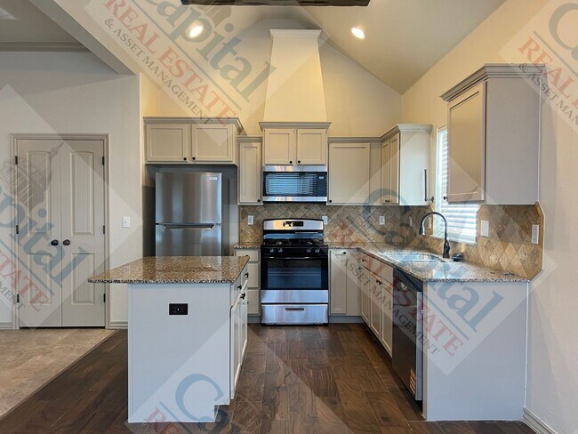 Building Photo - 20630 Frontier Pl