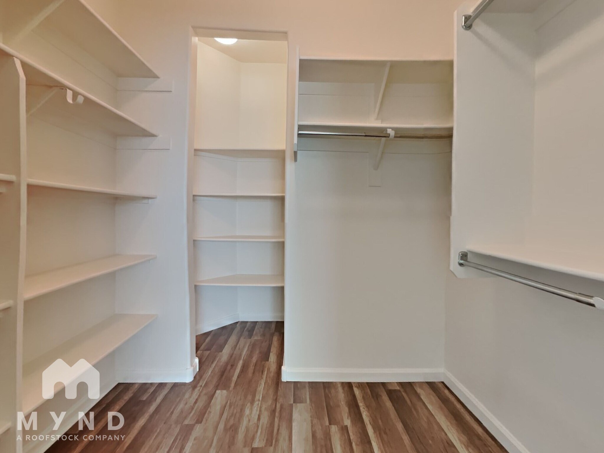 Building Photo - 19913 W Lincoln St