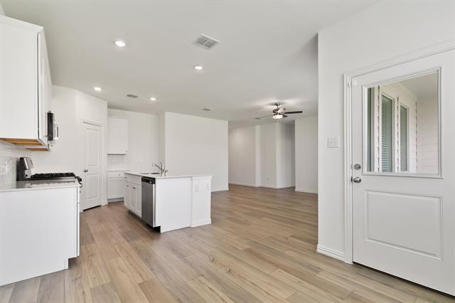 Building Photo - 952 Dustwood Dr