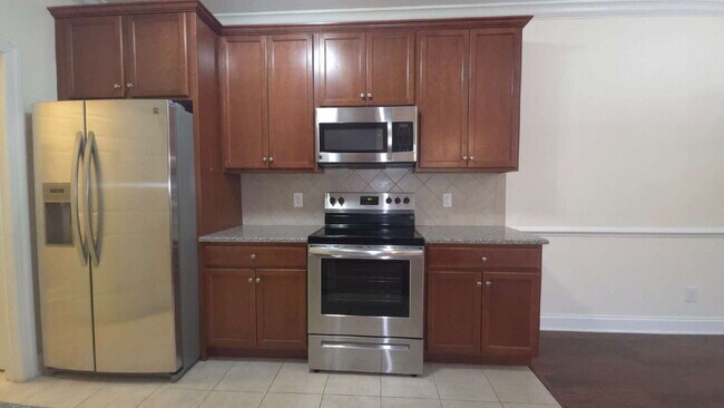 Building Photo - Resort Living. Fort Bragg Close. This is the One.