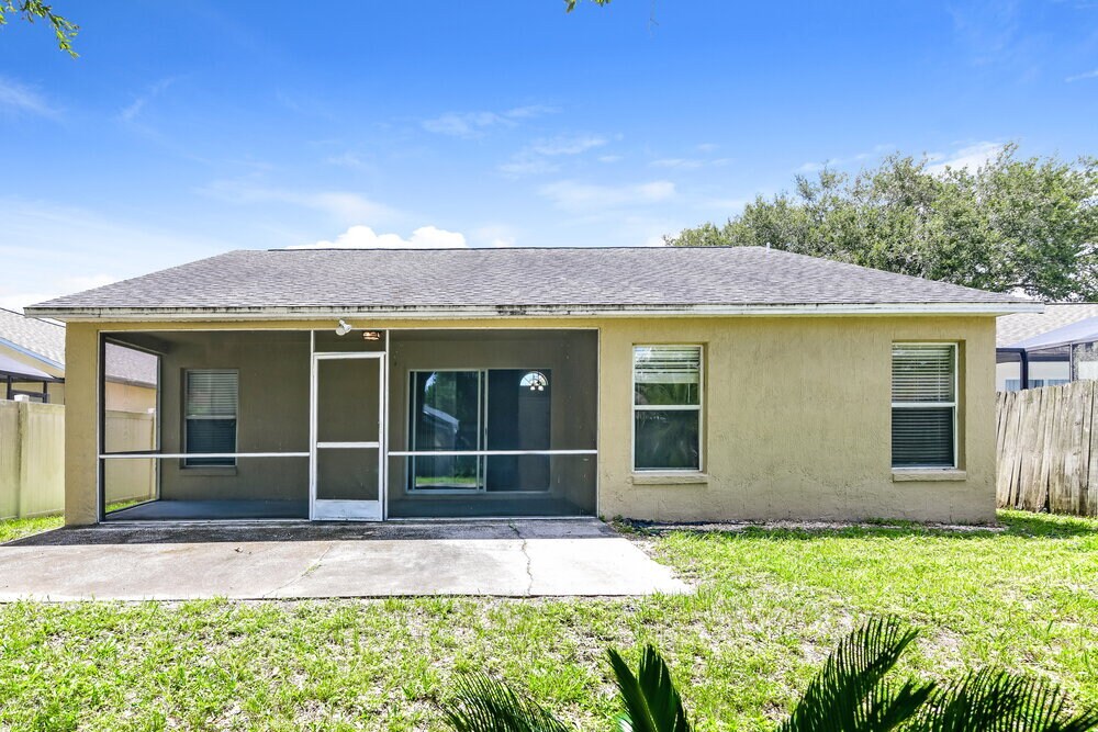 Building Photo - 1122 Blackwood Way