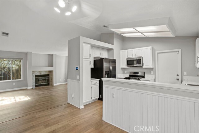 Building Photo - 39472 Long Ridge Dr