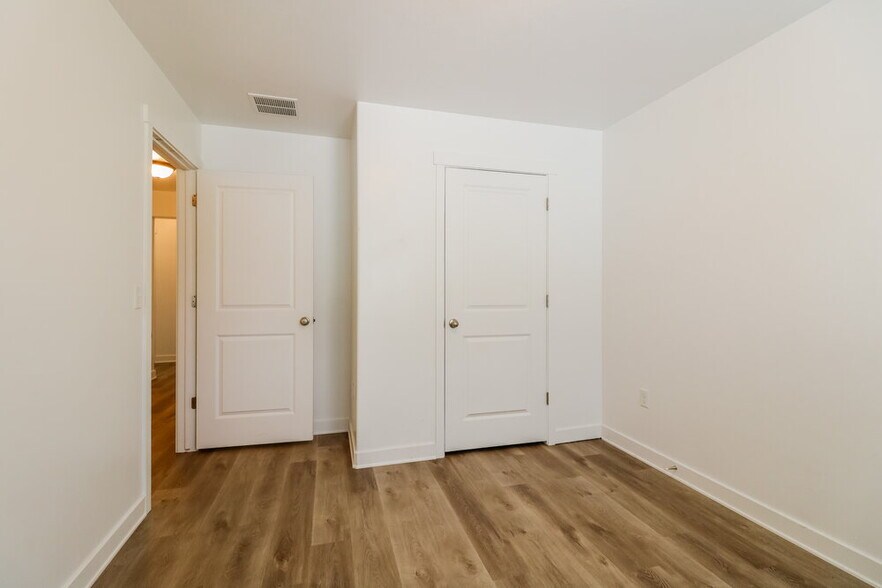 Building Photo - 7877 Cronus Ln