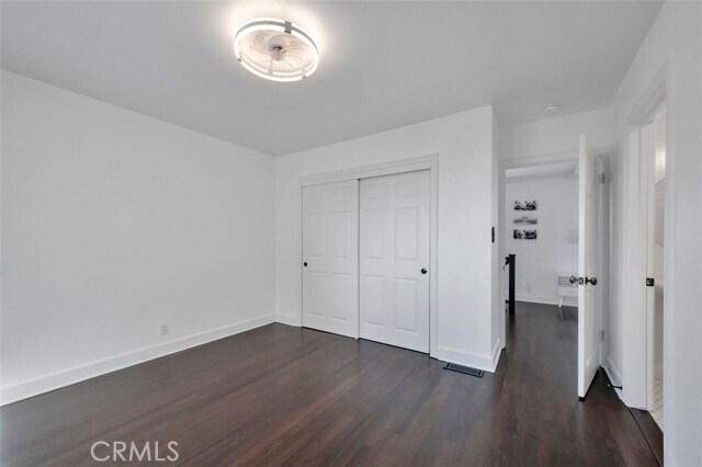 Building Photo - 225 33rd St