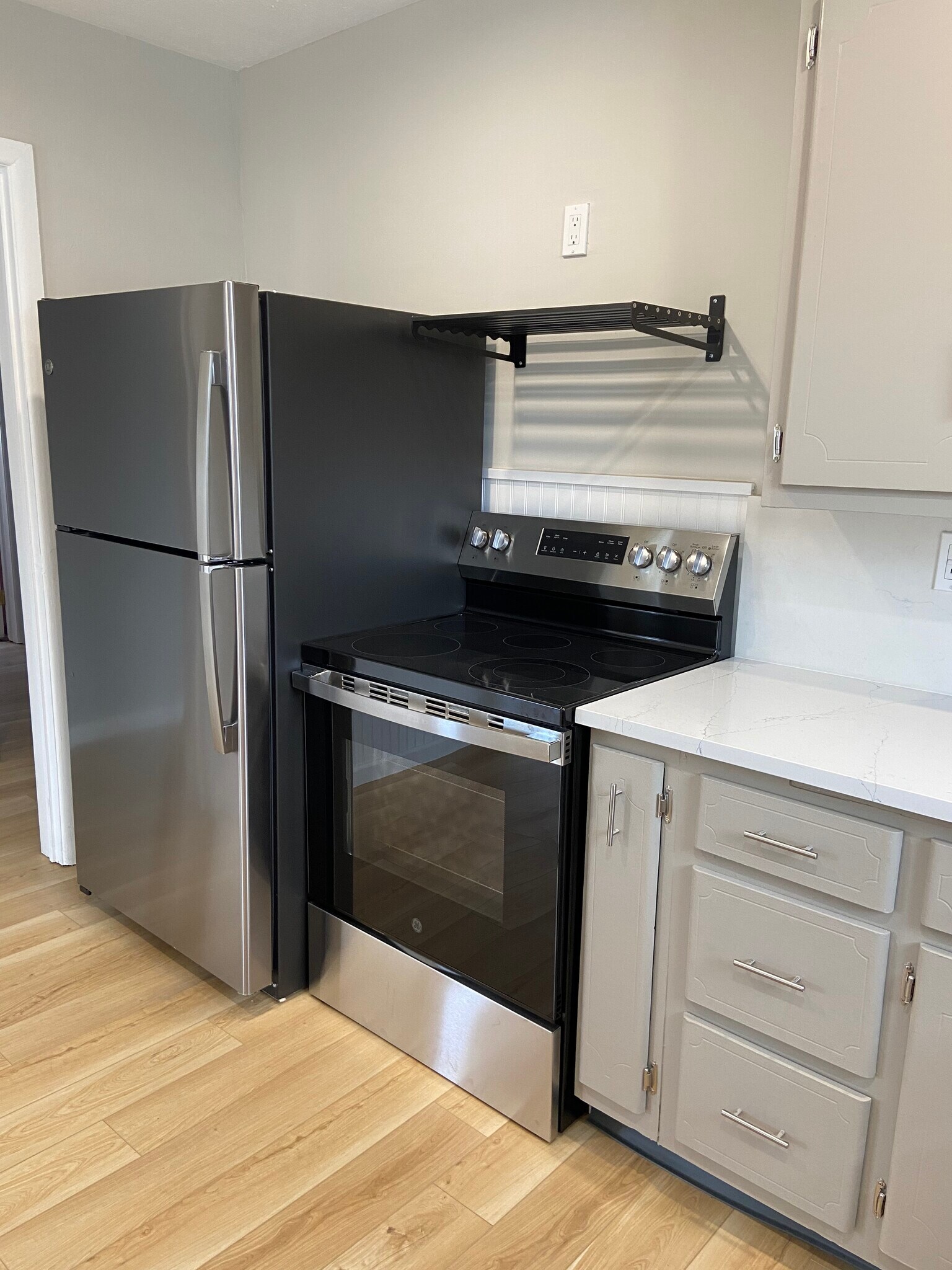 Building Photo - 100 Belmont Ave