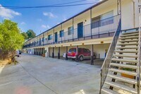 Building Photo - 4th of July Special!! 1/2 off 1st Month's Rent!! Summer Special on Santa Margarita (3BR/2BA)