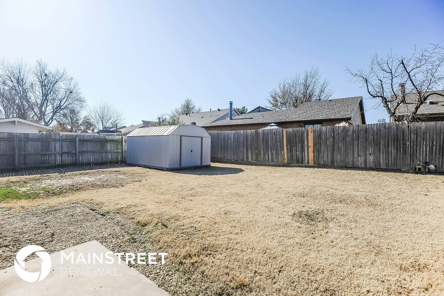 Building Photo - 621 S Willowood Dr