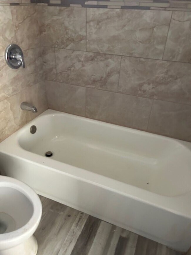 Building Photo - 1171-1173 ALAMOS AVE