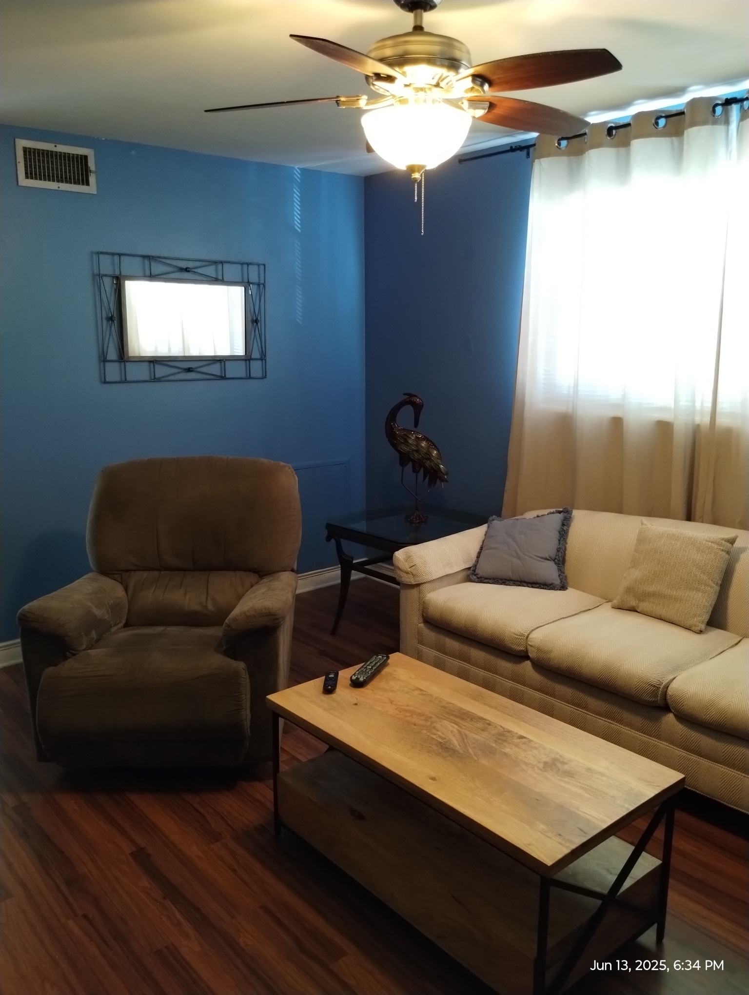 Building Photo - 401 Monroe Ave