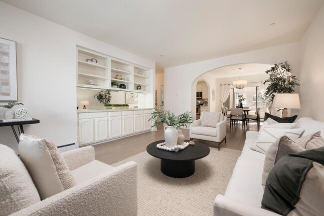 Building Photo - 217 8th Ave