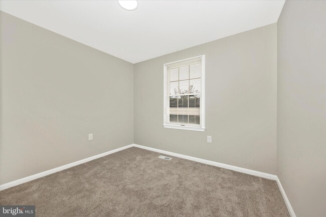 Building Photo - 114 Colony Ct