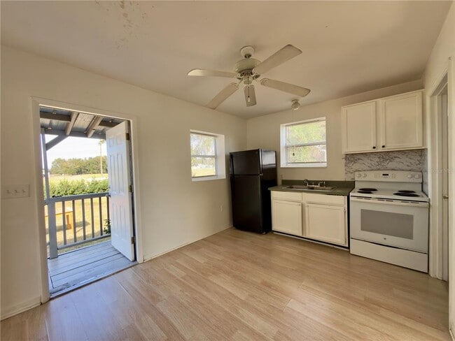 Building Photo - 12844 Florida Ave