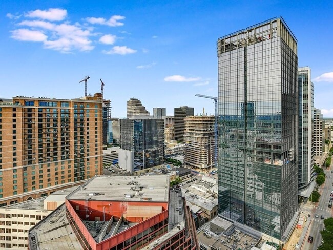 Building Photo - 210 Lavaca St