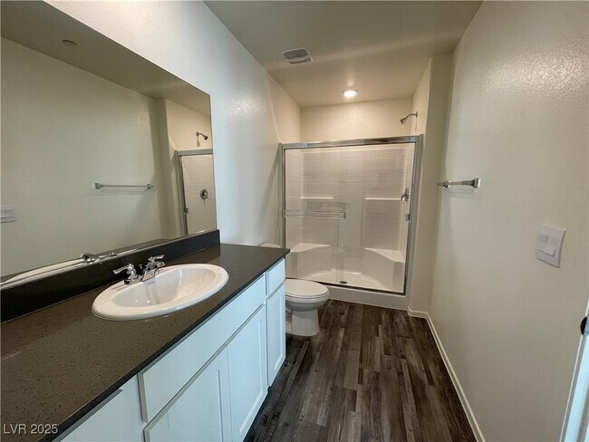 Building Photo - 4919 Chapin Mesa Ave