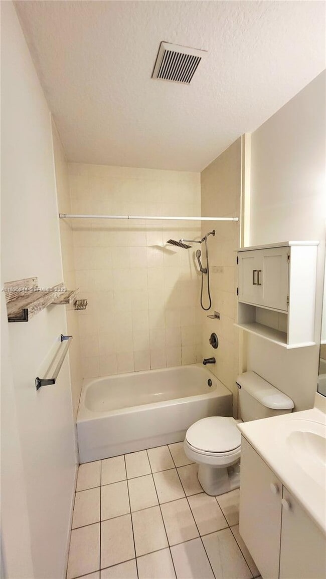 Building Photo - 2234 Coral Reef Ct