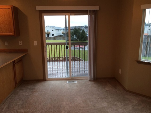 Building Photo - 5616 107th Pl NE