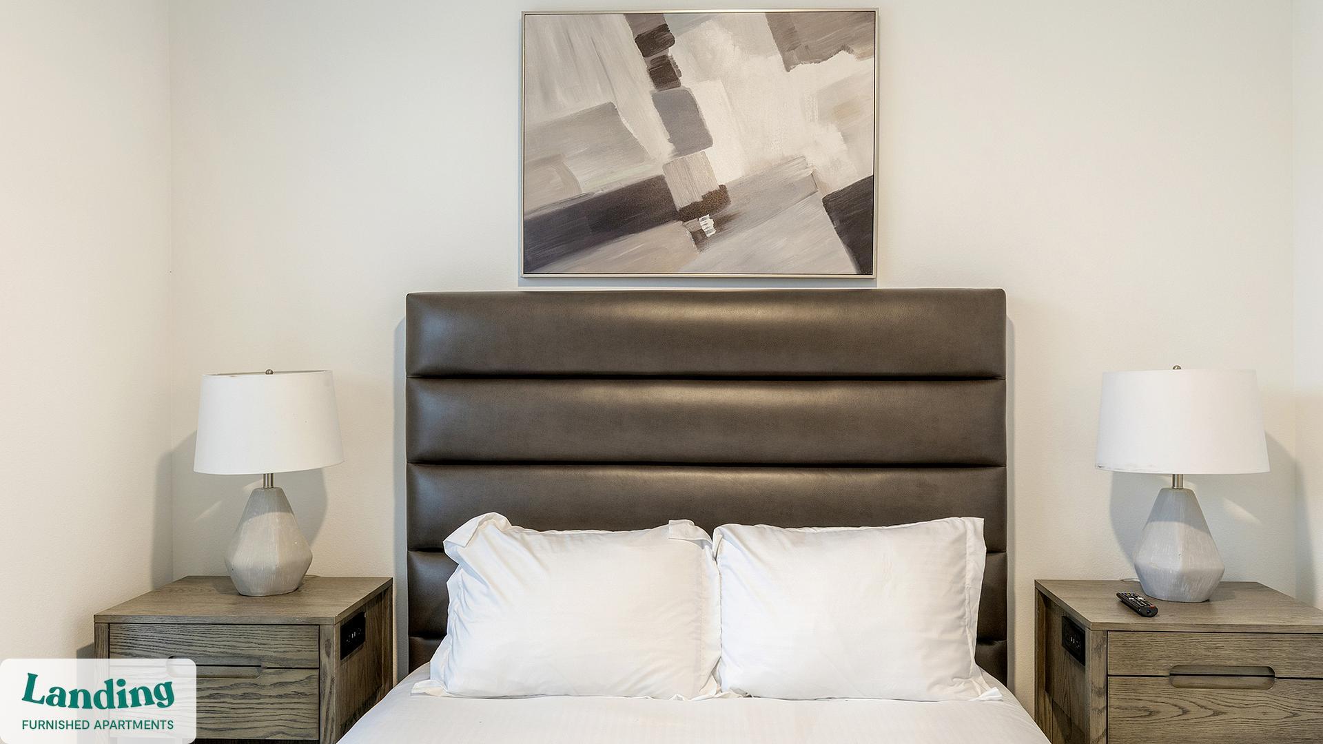 Building Photo - 650 E Sycamore St